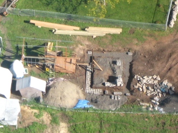 Aerial - progress with blocks - 5/09/2009